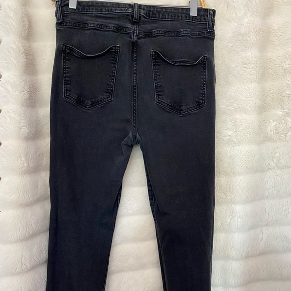Low waisted ankle length denim jeans - Picture 2 of 2